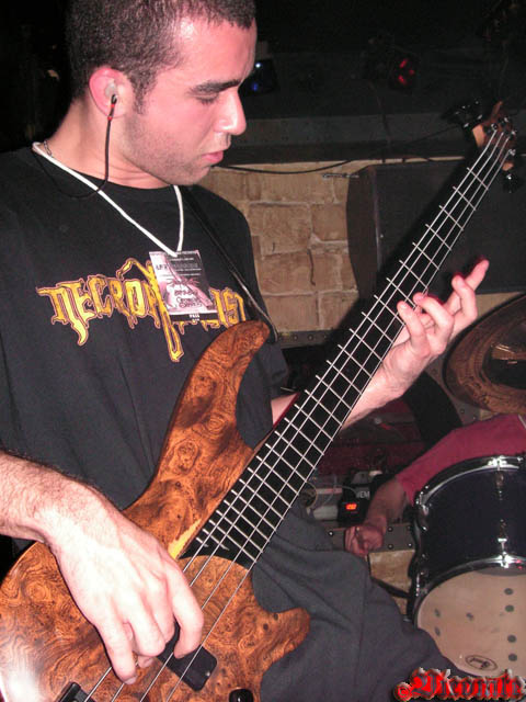 gal/ABSINTHEBOLIK/2006-06-04_-_Le_Klub/44.jpg
