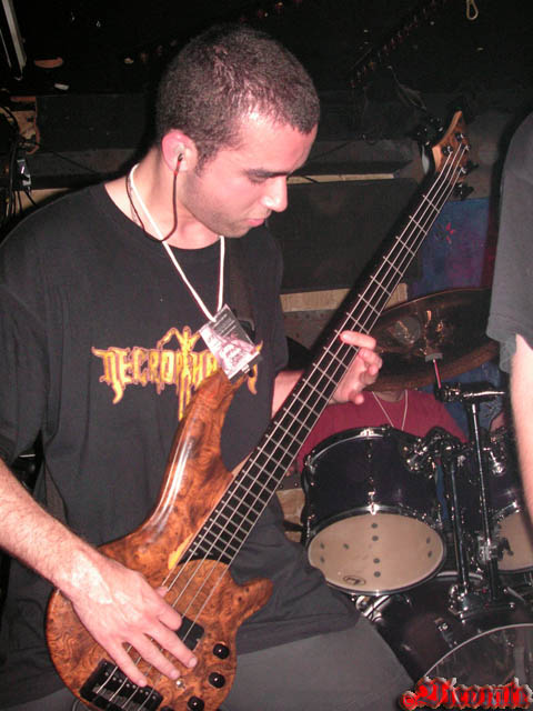 gal/ABSINTHEBOLIK/2006-06-04_-_Le_Klub/48.jpg