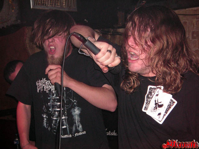 gal/ABSINTHEBOLIK/2006-06-04_-_Le_Klub/49.jpg
