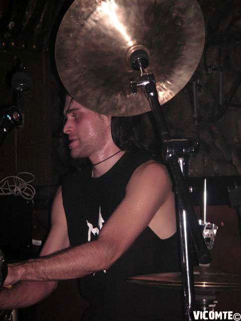 gal/ANTAEUS/2006-09-30_-_La_Locomotive/15.jpg