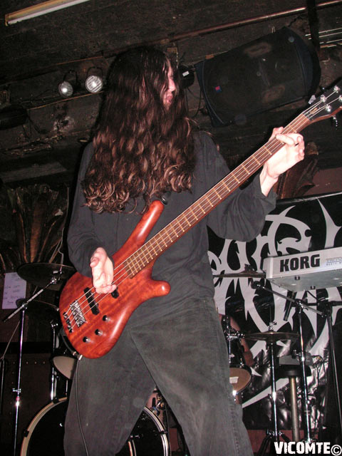 gal/ARTEFACT/2006-09-23_-_La_Locomotive/10.jpg