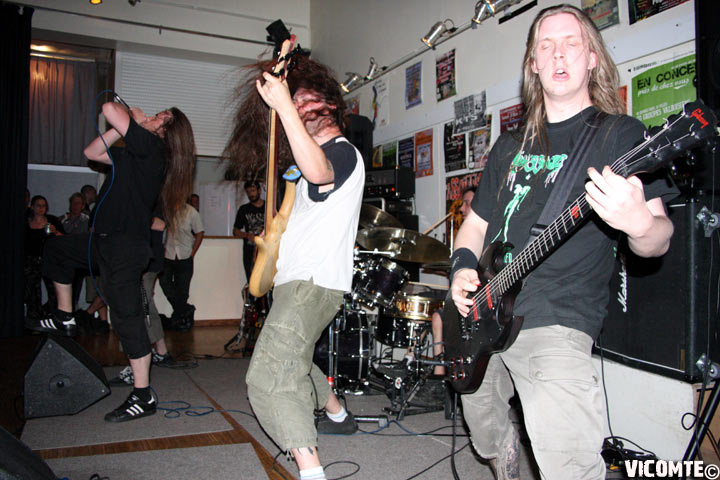 gal/ASHURA/2008-05-10_-_La_Mezzanine/10.jpg