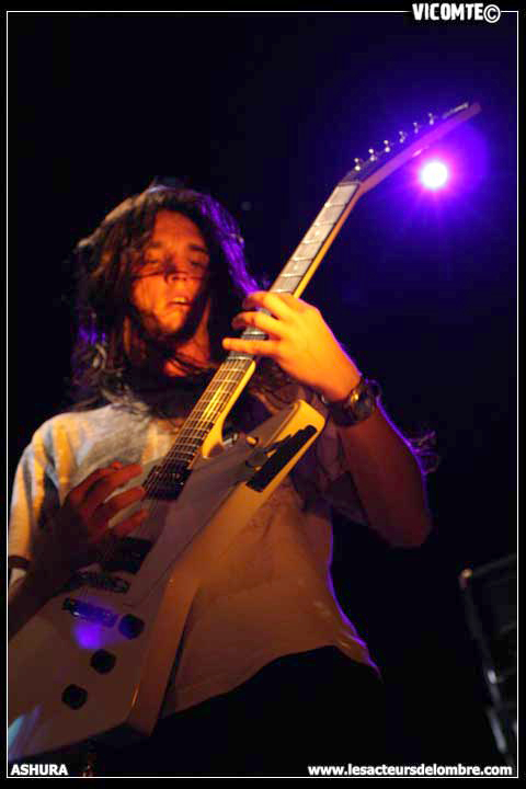 gal/ASHURA/2008-07-06_-_La_Scene_Bastille/11.jpg
