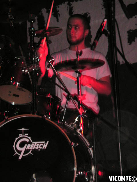 gal/BENEATH_THE_MASSACRE/2008-02-07_Nouveau_Casino/21.jpg