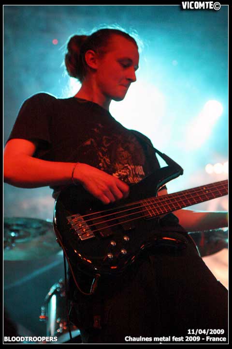 gal/BLOODTROOPERS/2009-04-11_-_Chaulnes_metal_fest_2009/08.jpg