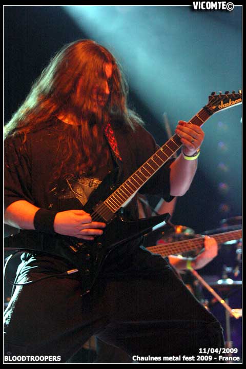 gal/BLOODTROOPERS/2009-04-11_-_Chaulnes_metal_fest_2009/15.jpg