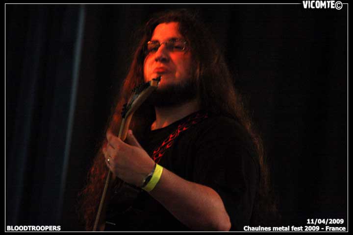 gal/BLOODTROOPERS/2009-04-11_-_Chaulnes_metal_fest_2009/19.jpg