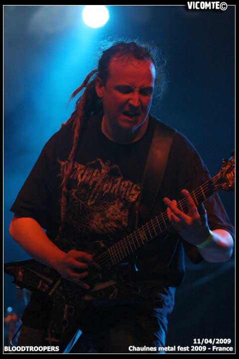 gal/BLOODTROOPERS/2009-04-11_-_Chaulnes_metal_fest_2009/32.jpg