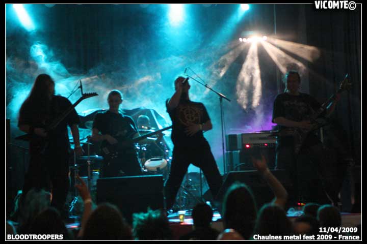gal/BLOODTROOPERS/2009-04-11_-_Chaulnes_metal_fest_2009/38.jpg