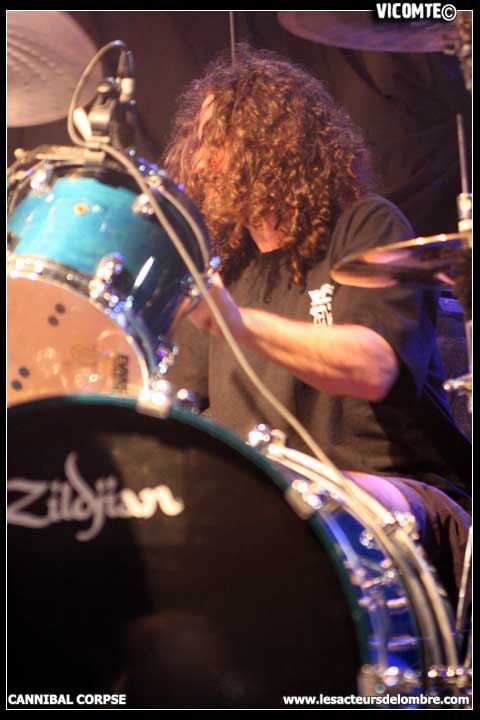 gal/CANNIBAL_CORPSE/2009-02-20_-_Elysee_Montmartre/09.jpg