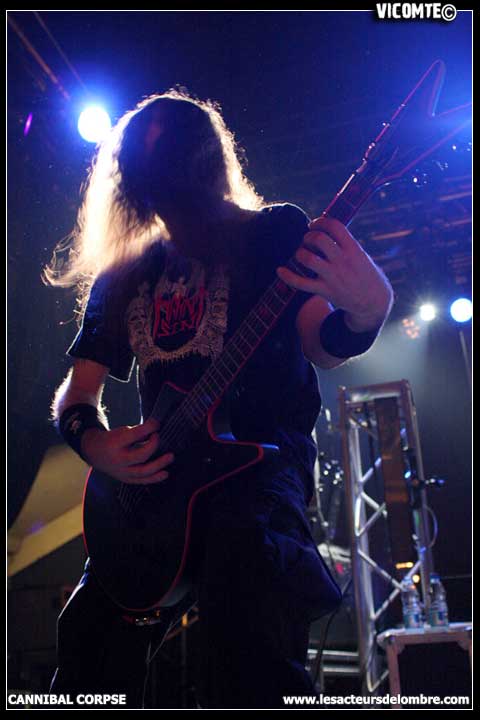 gal/CANNIBAL_CORPSE/2009-02-20_-_Elysee_Montmartre/12.jpg