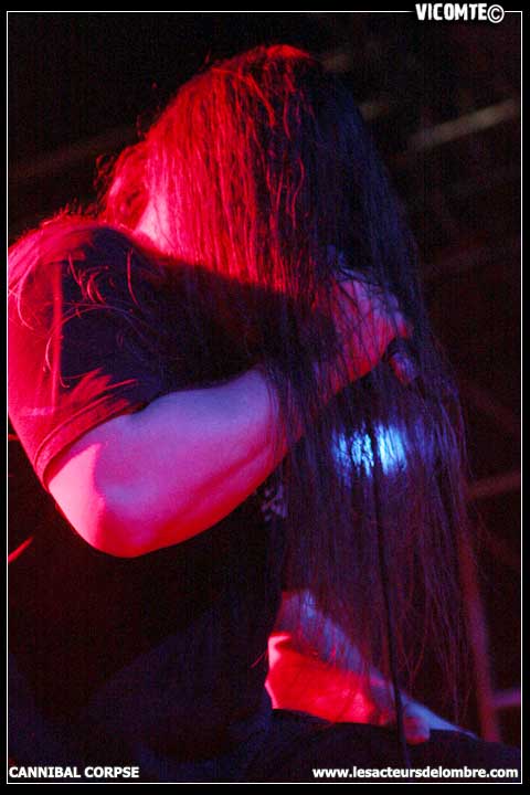 gal/CANNIBAL_CORPSE/2009-02-20_-_Elysee_Montmartre/42.jpg