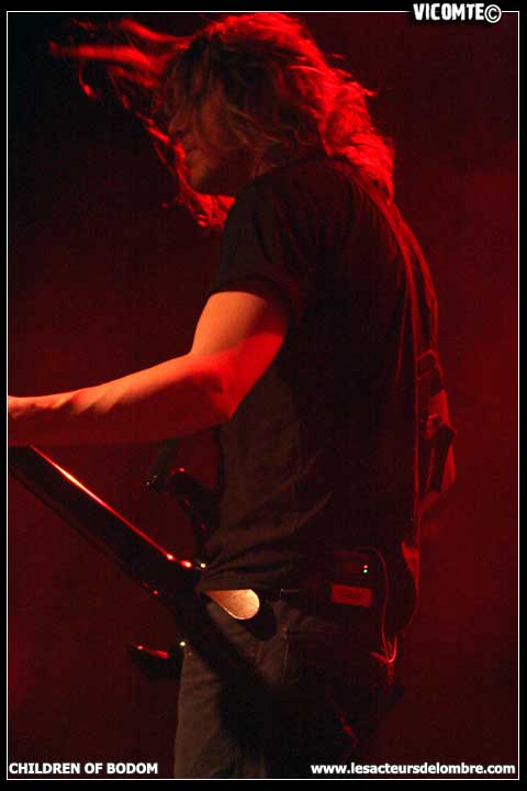 gal/CHILDREN_OF_BODOM/2009-02-20_-_Elysee_Montmartre/30.jpg