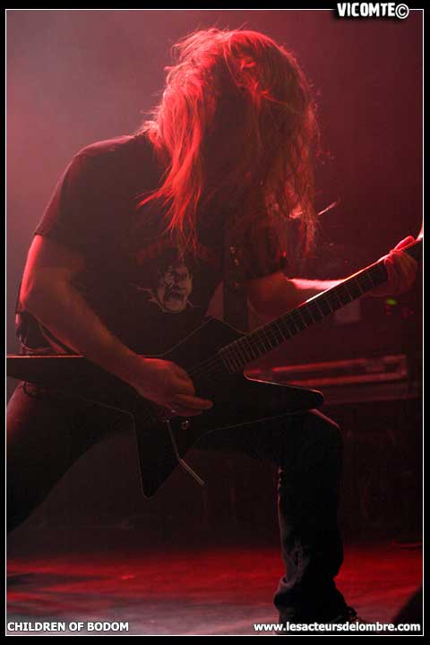 gal/CHILDREN_OF_BODOM/2009-02-20_-_Elysee_Montmartre/73.jpg