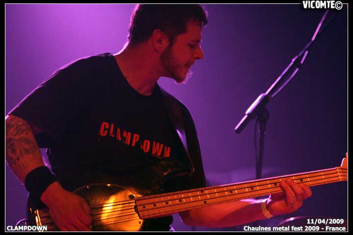 gal/CLAMPDOWN/2009-04-11_-_Chaulnes_metal_fest_2009/12.jpg