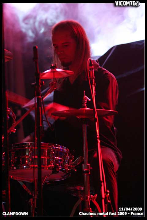 gal/CLAMPDOWN/2009-04-11_-_Chaulnes_metal_fest_2009/39.jpg