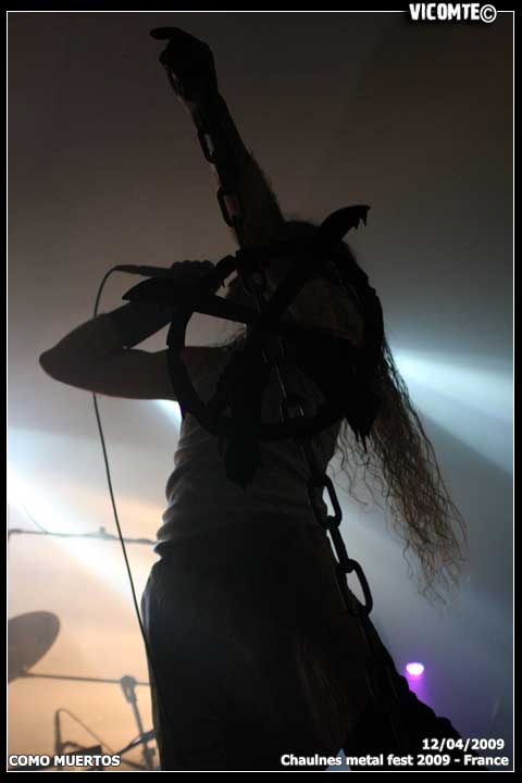 gal/COMO_MUERTOS/2009-04-12_-_Chaulnes_metal_fest_2009/35.jpg