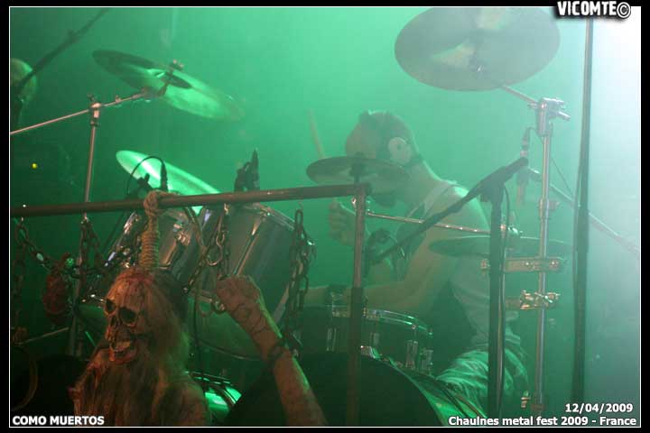 gal/COMO_MUERTOS/2009-04-12_-_Chaulnes_metal_fest_2009/56.jpg
