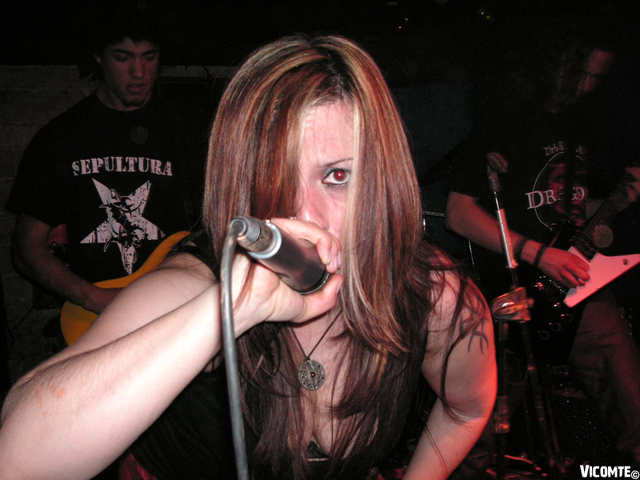 gal/CORROSIVE_ELEMENTS/2007-01-21_-_Le_Klub/72.jpg