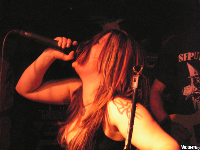 gal/CORROSIVE_ELEMENTS/2007-01-21_-_Le_Klub/96.jpg