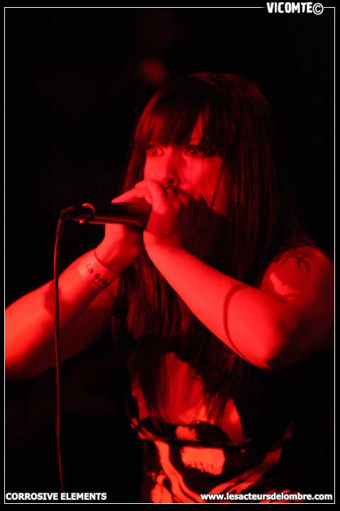 gal/CORROSIVE_ELEMENTS/2008-11-03_-_Scene_Bastille/47.jpg