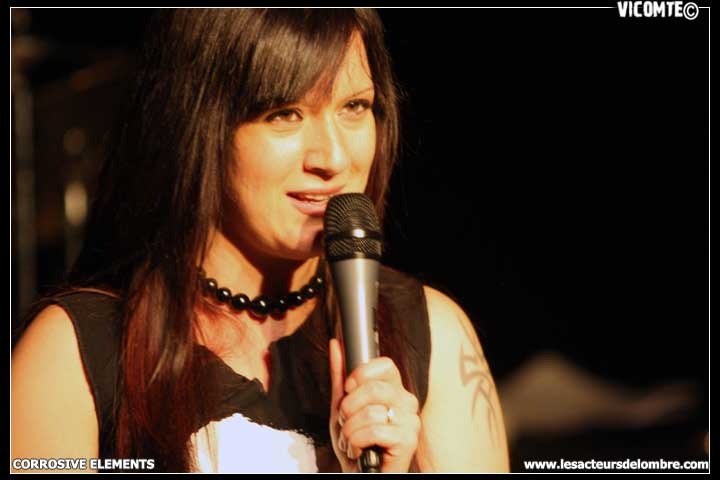 gal/CORROSIVE_ELEMENTS/2008-11-03_-_Scene_Bastille/59.jpg
