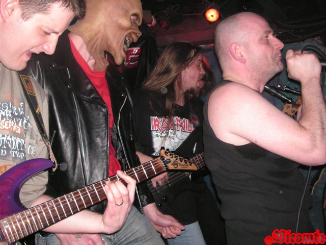 gal/COVERSLAVE/2006-03-12_-_Le_Klub/63.jpg