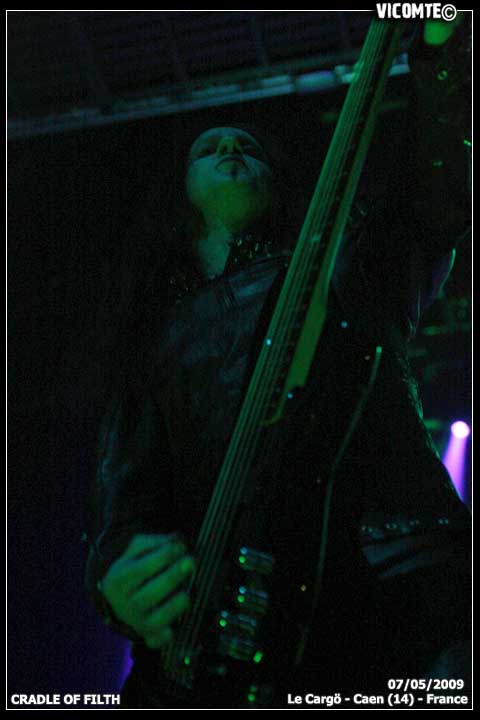 gal/CRADLE_OF_FILTH/2009-05-07_-_Cargo/13.jpg