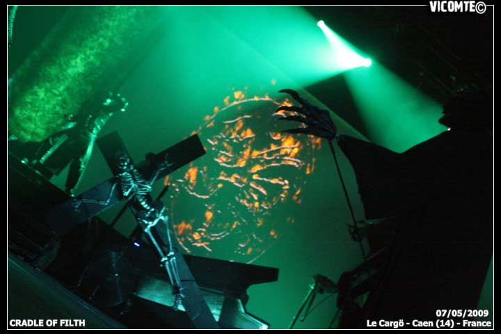 gal/CRADLE_OF_FILTH/2009-05-07_-_Cargo/48.jpg