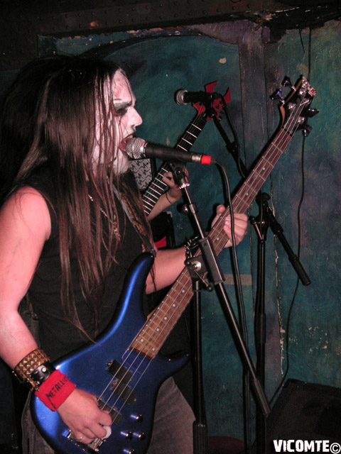 gal/CRUXIFICTION/2008-02-17_-_Le_Klub/13.jpg