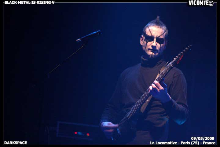 gal/DARKSPACE/2009-05-09_-_Locomotive/76.jpg