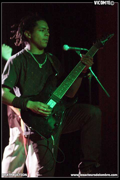 gal/DEATHRUCTION/2008-11-03_-_Scene_Bastille/34.jpg