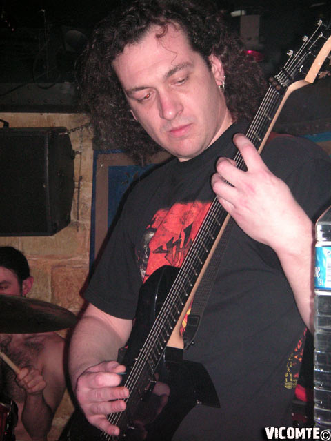 gal/DECOHERENCE/2006-05-14_-_Le_Klub/03.jpg