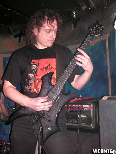 gal/DECOHERENCE/2006-05-14_-_Le_Klub/33.jpg