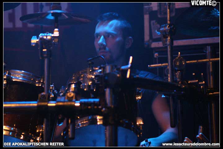 gal/DIE_APOKALYPTISCHEN_REITER/2008-12-07_-_Forum/06.jpg