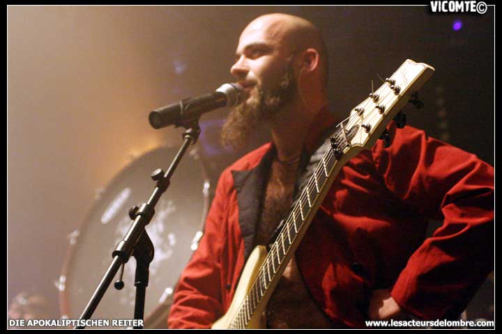 gal/DIE_APOKALYPTISCHEN_REITER/2008-12-07_-_Forum/17.jpg