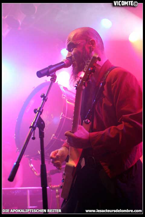 gal/DIE_APOKALYPTISCHEN_REITER/2008-12-07_-_Forum/22.jpg