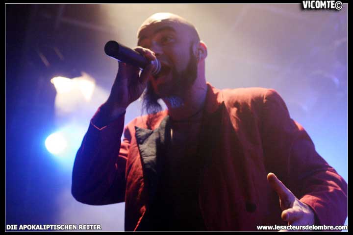 gal/DIE_APOKALYPTISCHEN_REITER/2008-12-07_-_Forum/30.jpg