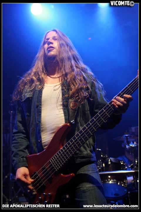 gal/DIE_APOKALYPTISCHEN_REITER/2008-12-07_-_Forum/37.jpg