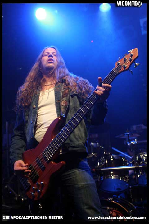gal/DIE_APOKALYPTISCHEN_REITER/2008-12-07_-_Forum/55.jpg