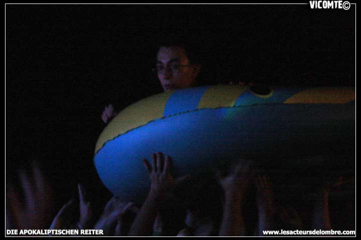 gal/DIE_APOKALYPTISCHEN_REITER/2008-12-07_-_Forum/68.jpg