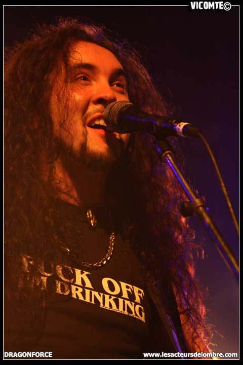 gal/DRAGONFORCE/2009-01-31_-_Elysee_montmartre/78.jpg