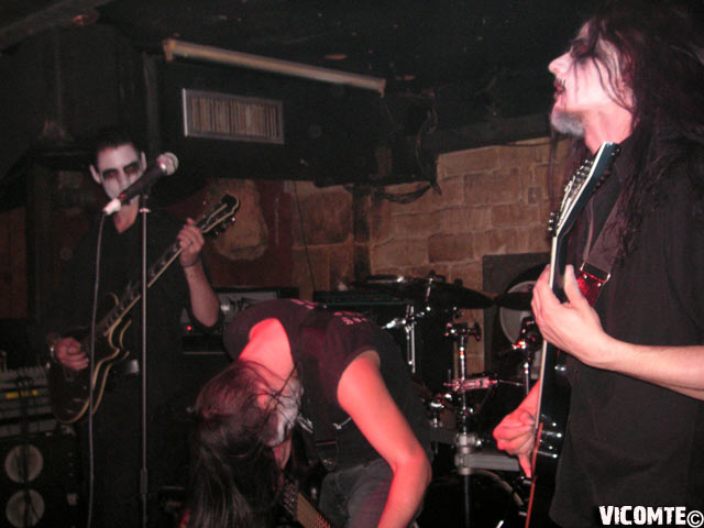 gal/DRAUPNIR/2007-04-22_-_Le_Klub/05.jpg