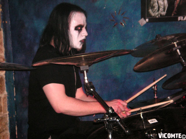 gal/DRAUPNIR/2007-04-22_-_Le_Klub/11.jpg