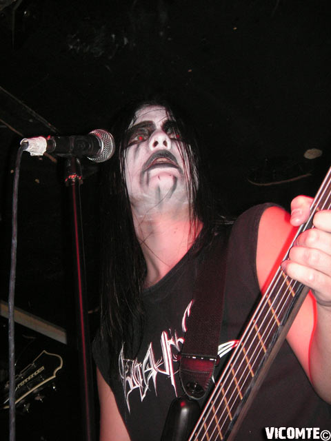 gal/DRAUPNIR/2007-04-22_-_Le_Klub/18.jpg