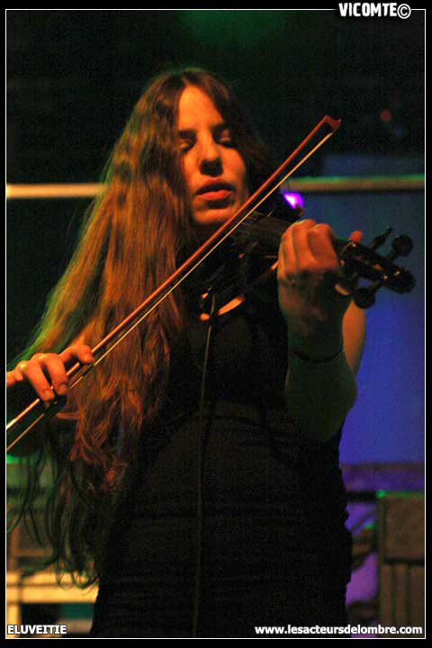 gal/ELUVEITIE/2009-01-27_-_Elysee_montmartre/06.jpg