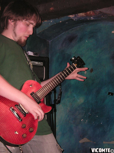 gal/GRABTHIS/2008-04-13_-_Le_Klub/05.jpg