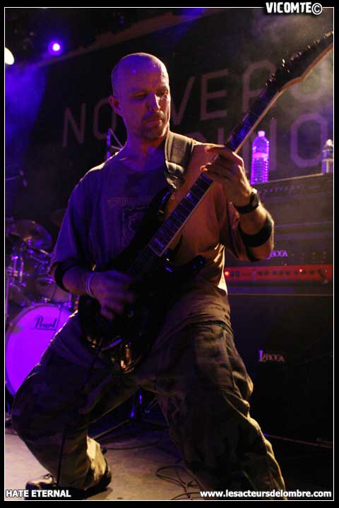 gal/HATE_ETERNAL/2009-01-26_-_Nouveau_casino/17.jpg