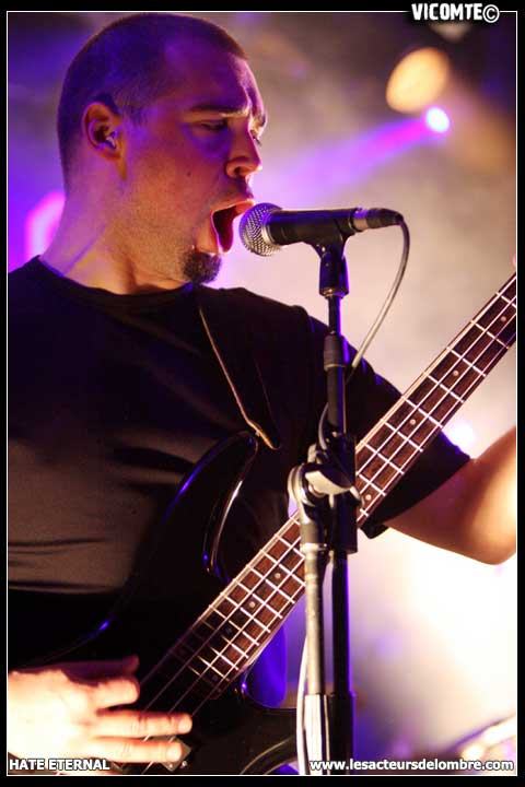 gal/HATE_ETERNAL/2009-01-26_-_Nouveau_casino/19.jpg