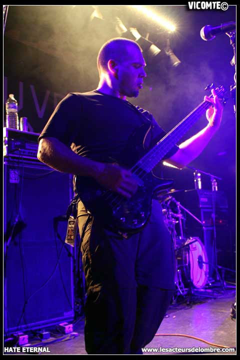 gal/HATE_ETERNAL/2009-01-26_-_Nouveau_casino/63.jpg